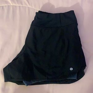 Layer 8 shorts